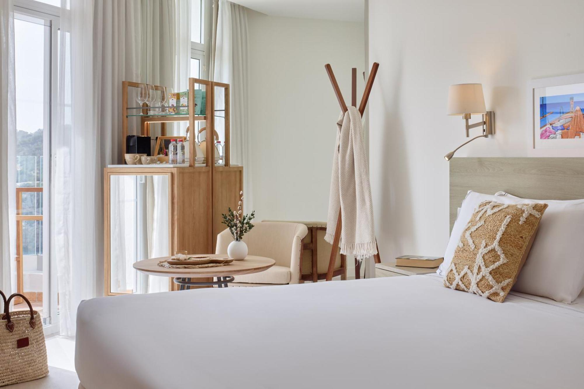 Melia Cala Galdana 5*