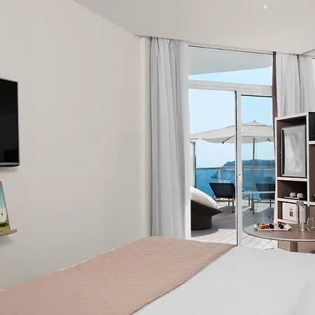 Melia Cala Galdana Hotel Exterior photo